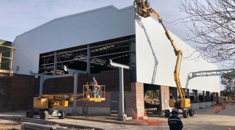 Ingenieria Construccion y Montaje Nave Facu Siderca Campana